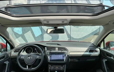 Volkswagen Tiguan II, 2020 год, 2 700 000 рублей, 3 фотография