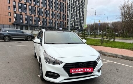 Hyundai Solaris II рестайлинг, 2019 год, 1 600 000 рублей, 9 фотография