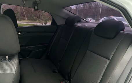 Hyundai Solaris II рестайлинг, 2019 год, 1 600 000 рублей, 10 фотография