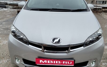 Toyota Wish II, 2010 год, 1 220 000 рублей, 2 фотография