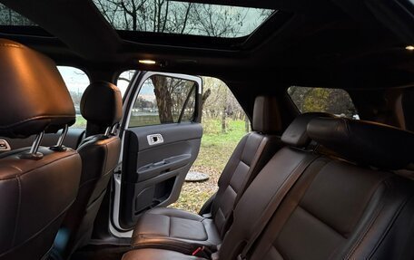 Ford Explorer VI, 2014 год, 1 790 000 рублей, 13 фотография