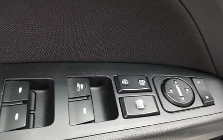 Hyundai Elantra VI рестайлинг, 2019 год, 1 650 000 рублей, 11 фотография