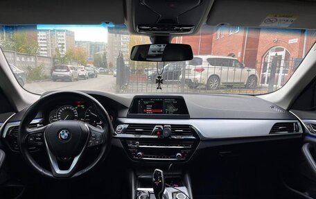 BMW 5 серия, 2019 год, 2 650 000 рублей, 4 фотография