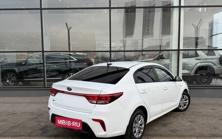 KIA Rio IV, 2018 год, 1 400 000 рублей, 5 фотография