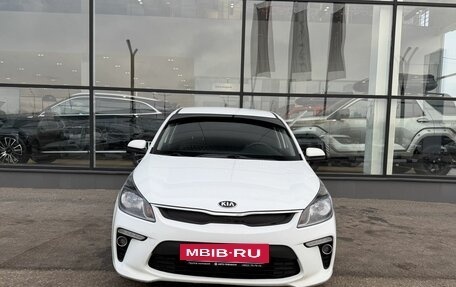 KIA Rio IV, 2018 год, 1 400 000 рублей, 2 фотография