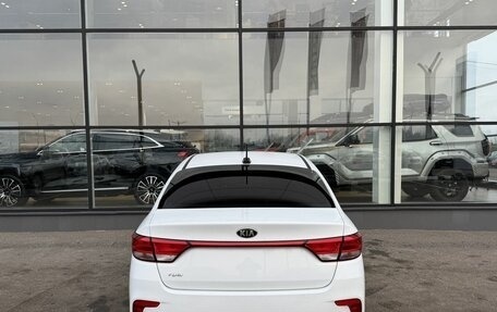 KIA Rio IV, 2018 год, 1 400 000 рублей, 4 фотография
