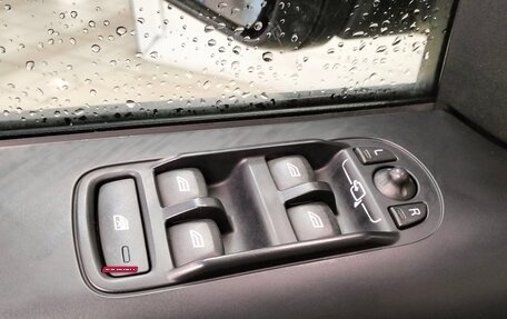 Land Rover Freelander II рестайлинг 2, 2011 год, 890 000 рублей, 9 фотография