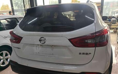 Nissan Qashqai, 2022 год, 1 720 000 рублей, 6 фотография