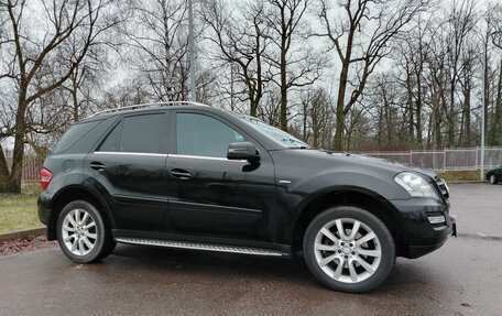 Mercedes-Benz M-Класс, 2010 год, 2 170 000 рублей, 5 фотография