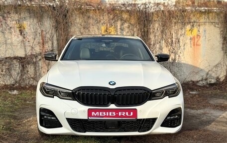 BMW 3 серия, 2019 год, 3 950 000 рублей, 1 фотография