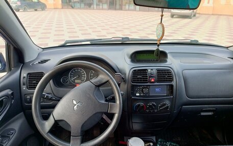 Mitsubishi Space Star I рестайлинг, 2004 год, 365 000 рублей, 7 фотография