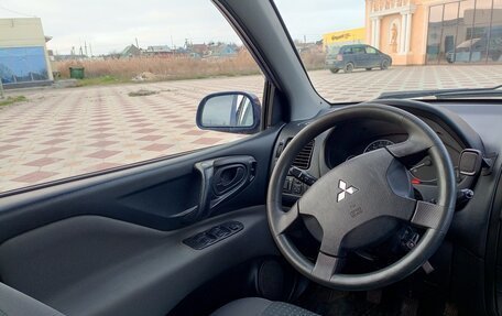 Mitsubishi Space Star I рестайлинг, 2004 год, 365 000 рублей, 10 фотография