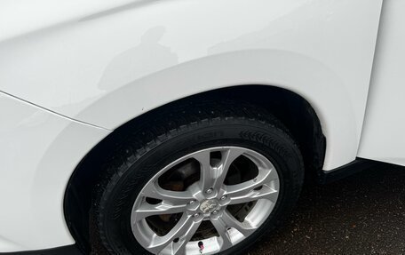 Mitsubishi Outlander III рестайлинг 3, 2013 год, 1 990 000 рублей, 14 фотография