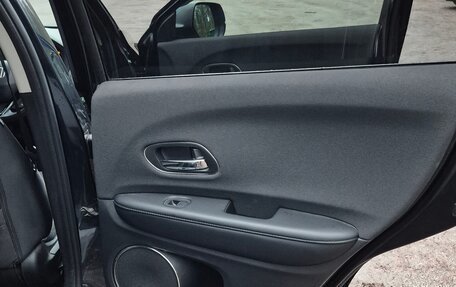 Honda Vezel, 2019 год, 1 870 000 рублей, 21 фотография