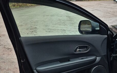 Honda Vezel, 2019 год, 1 870 000 рублей, 25 фотография