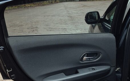 Honda Vezel, 2019 год, 1 870 000 рублей, 30 фотография