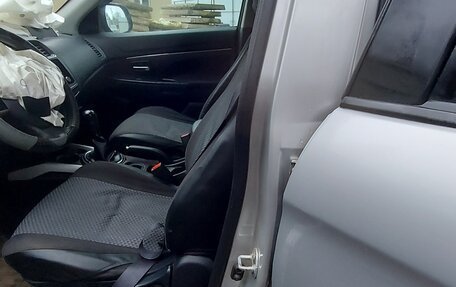 Mitsubishi ASX I рестайлинг, 2013 год, 450 000 рублей, 12 фотография