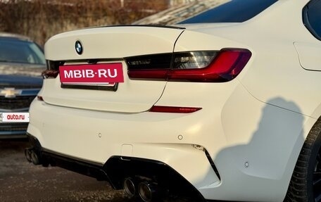 BMW 3 серия, 2019 год, 3 950 000 рублей, 11 фотография