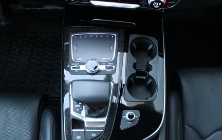 Audi Q7, 2019 год, 5 990 000 рублей, 28 фотография