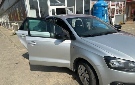 Volkswagen Polo VI (EU Market), 2014 год, 870 000 рублей, 8 фотография