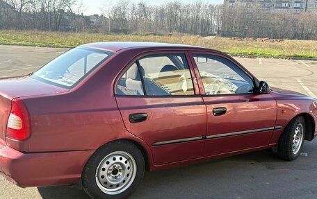 Hyundai Accent II, 2005 год, 300 000 рублей, 3 фотография