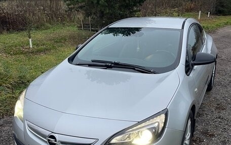 Opel Astra J, 2012 год, 840 000 рублей, 2 фотография