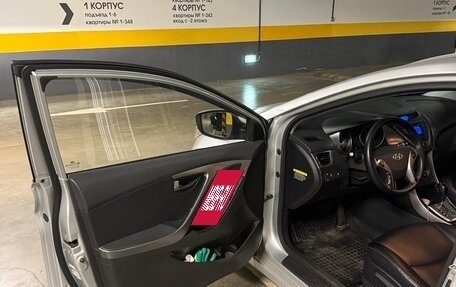 Hyundai Avante, 2013 год, 950 000 рублей, 7 фотография