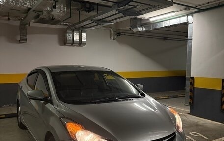 Hyundai Avante, 2013 год, 950 000 рублей, 2 фотография