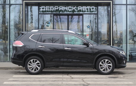 Nissan X-Trail, 2017 год, 1 870 000 рублей, 4 фотография