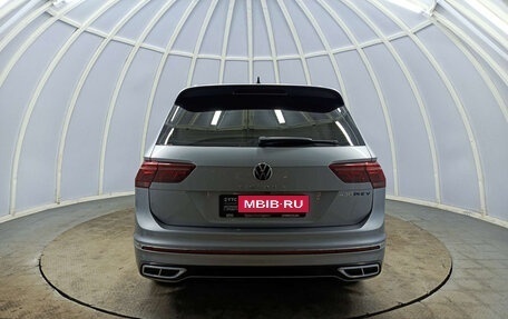 Volkswagen Tiguan II, 2021 год, 4 190 000 рублей, 7 фотография