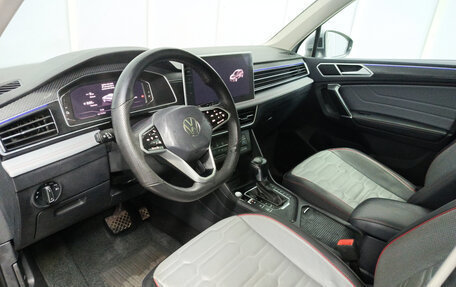 Volkswagen Tiguan II, 2021 год, 4 190 000 рублей, 20 фотография