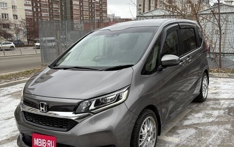 Honda Freed II, 2021 год, 2 099 000 рублей, 1 фотография