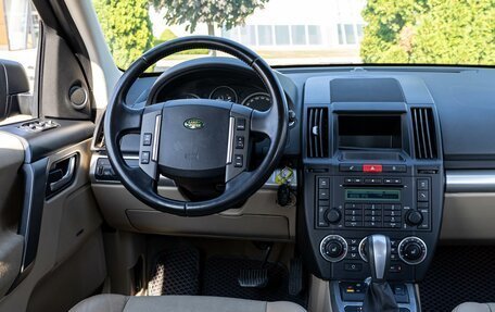 Land Rover Freelander II рестайлинг 2, 2010 год, 1 355 000 рублей, 15 фотография