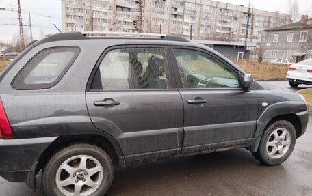 KIA Sportage II, 2010 год, 1 060 000 рублей, 10 фотография