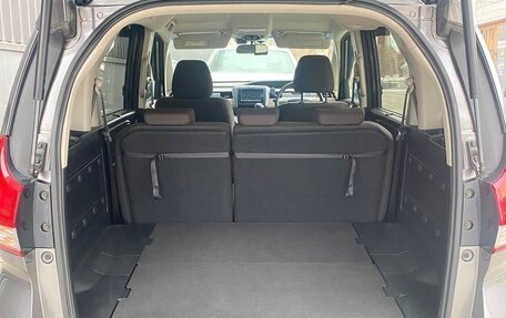 Honda Freed II, 2021 год, 2 099 000 рублей, 13 фотография