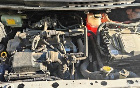 Toyota Aqua I, 2012 год, 875 000 рублей, 10 фотография