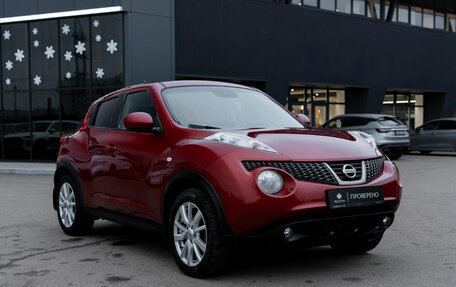 Nissan Juke II, 2011 год, 920 000 рублей, 2 фотография