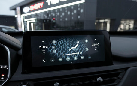 Chery Tiggo 8 Pro, 2021 год, 1 990 000 рублей, 18 фотография
