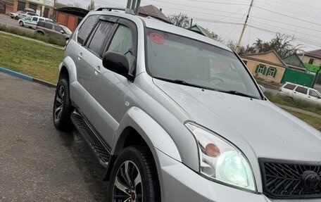 Toyota Land Cruiser Prado 120 рестайлинг, 2006 год, 1 270 000 рублей, 3 фотография