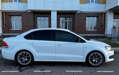 Volkswagen Polo VI (EU Market), 2013 год, 750 000 рублей, 4 фотография