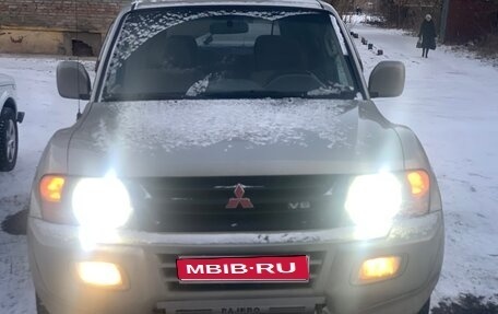 Mitsubishi Montero III, 2001 год, 880 000 рублей, 1 фотография