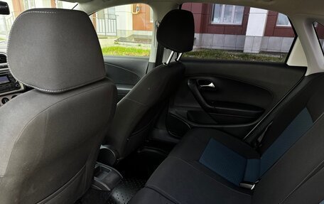 Volkswagen Polo VI (EU Market), 2013 год, 750 000 рублей, 10 фотография