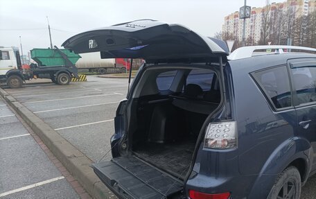 Mitsubishi Outlander III рестайлинг 3, 2008 год, 950 000 рублей, 20 фотография