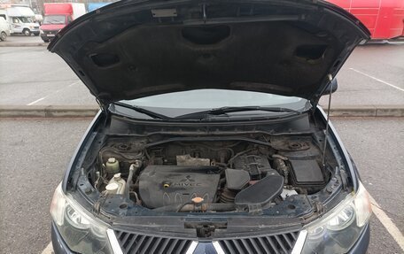 Mitsubishi Outlander III рестайлинг 3, 2008 год, 950 000 рублей, 30 фотография