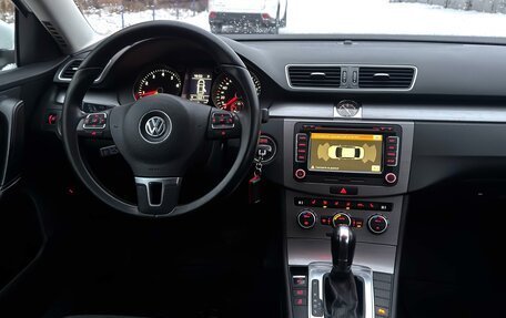 Volkswagen Passat B7, 2012 год, 999 000 рублей, 24 фотография