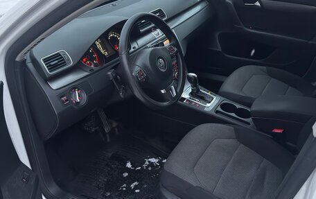 Volkswagen Passat B7, 2012 год, 999 000 рублей, 23 фотография