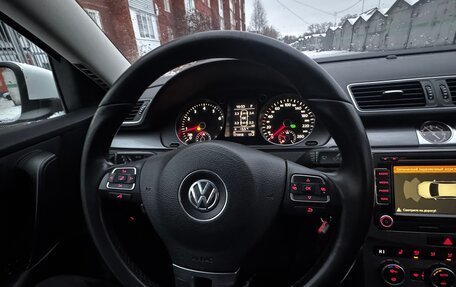 Volkswagen Passat B7, 2012 год, 999 000 рублей, 28 фотография