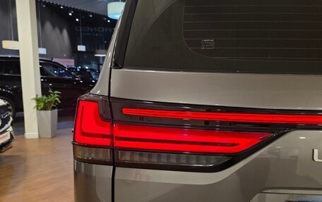 Lexus LX, 2022 год, 17 600 000 рублей, 10 фотография