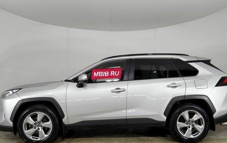 Toyota RAV4, 2020 год, 2 990 000 рублей, 8 фотография