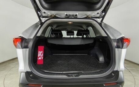 Toyota RAV4, 2020 год, 2 990 000 рублей, 29 фотография